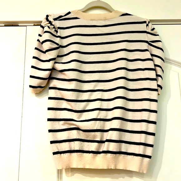 Moving Sale, Must Go! Striped cream and black casual ruffle shoulder top size L - Picture 3 of 3